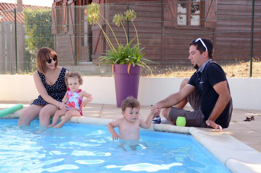 Village Vacances De ชองตงเน ภายนอก รูปภาพ